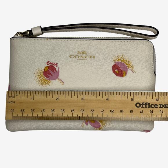 Coach Floral Print Corner Zip Wristlet In Ivory Leather With Pink Flowers - Picture 11 of 13